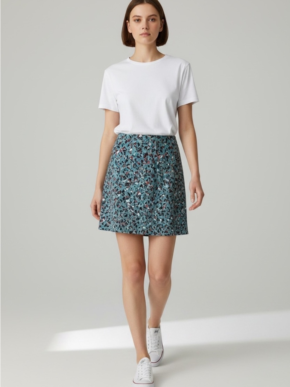 BCBG Generation Stained Glass Mini Medium